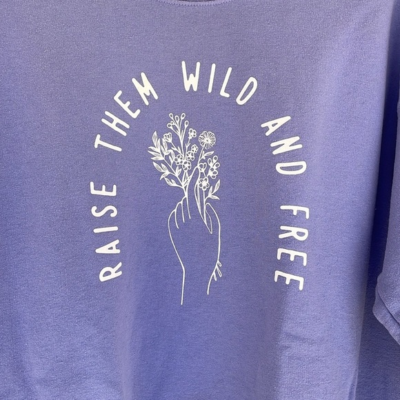 Gildan Purple Graphic Sweatshirt - Picture 2 of 7